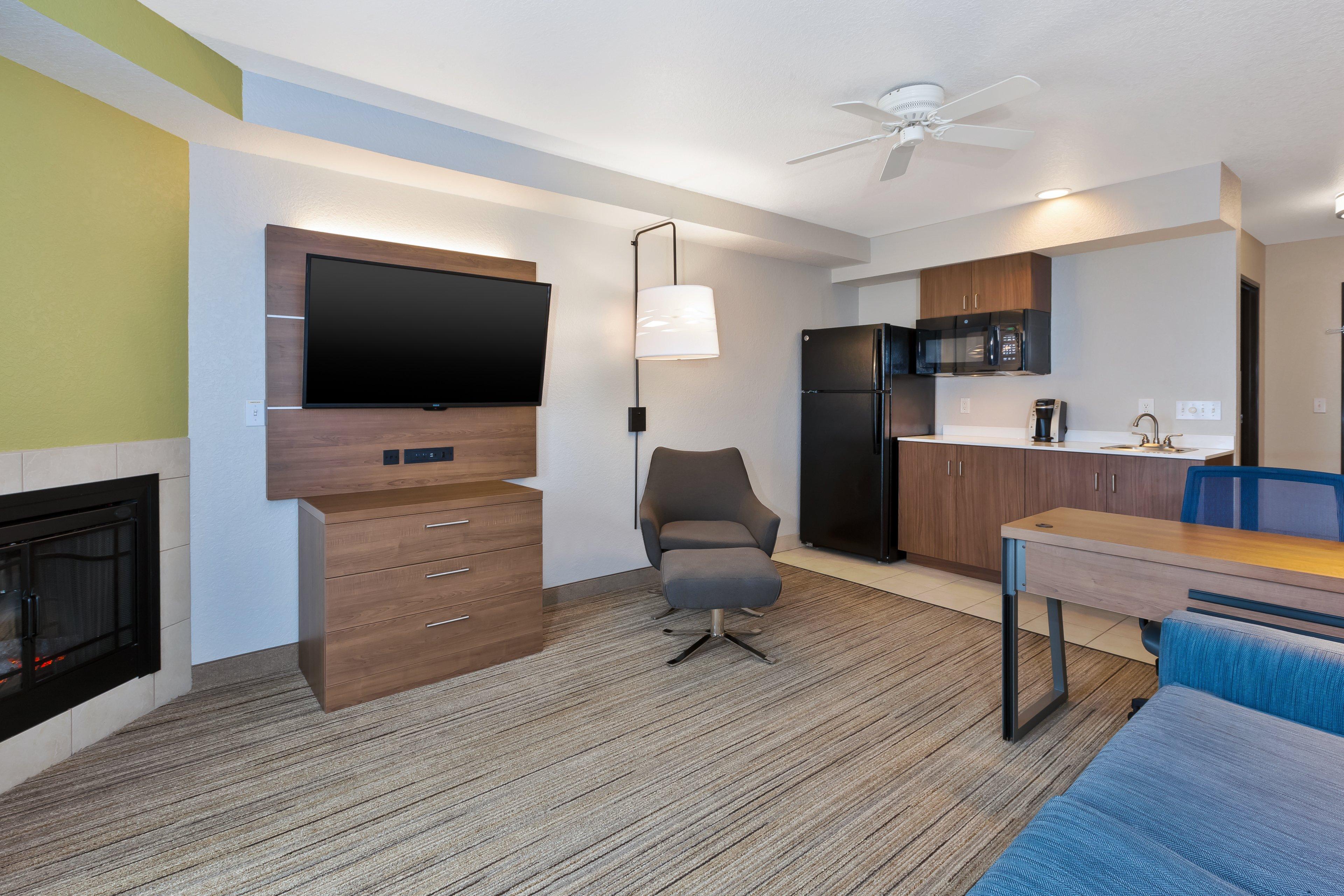 Holiday Inn Express Hotel & Suites Petoskey, An Ihg Hotel Extérieur photo